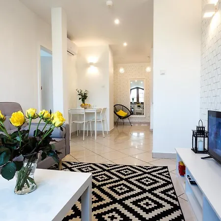Apartament Bianco Nero Pod Jasna Gora, Bezplatny Parking, Teren Ogrodzony. Ченстохова Екстер'єр фото
